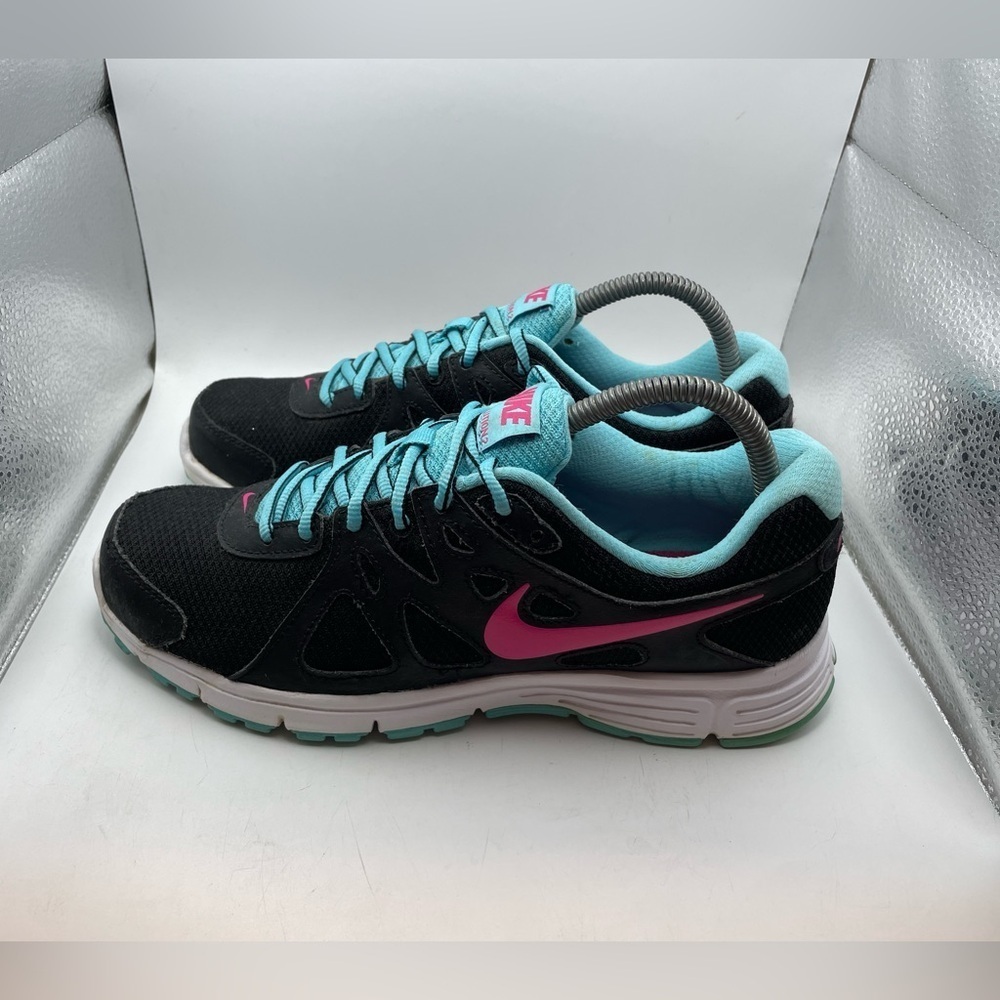 Nike Revolution 2 Womens Black Blue Sneakers Size 9